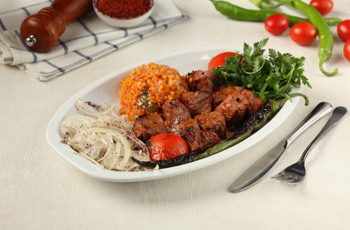 Meşhur Gülçimen Aspava – et sis